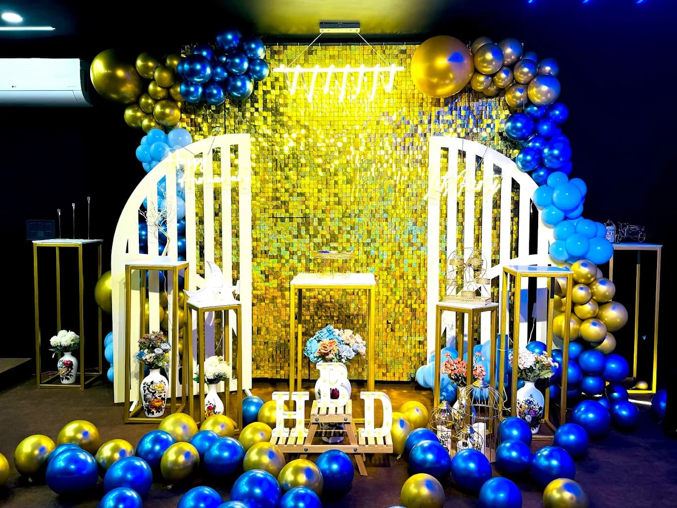 Private theatre celebration at Dazzling Screens