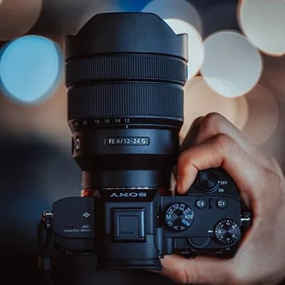 Couple photoshoot in private theatre